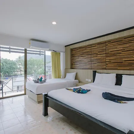 Royal Beach Residence Patong Exterior photo