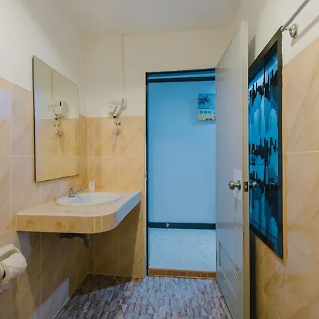 Royal Beach Residence Patong Room photo